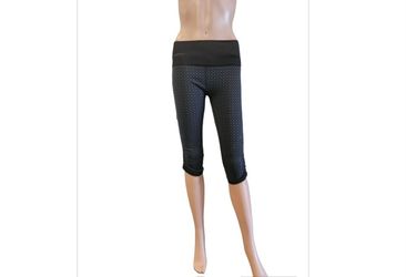 Lululemon Cropped Pants 