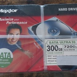 Vintage Maxtor Hard Drive SATA/150 Ultra16 300 GB, 7200 RPM, 16 MB Cache, New Sealed
