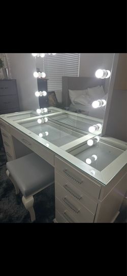 Vanity Desk & Mirror