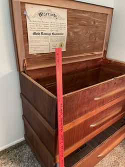 Bluebird CEDAR CHEST