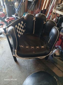 Super comfy baseball chair