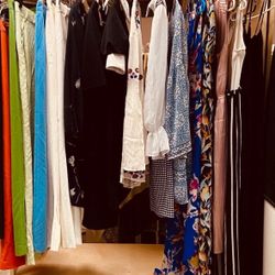 Random Clothes $2 Per Piece!
