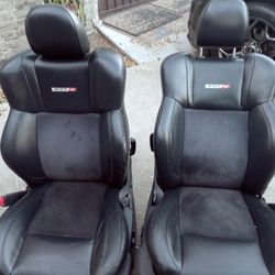 SRT8 OEM Seats