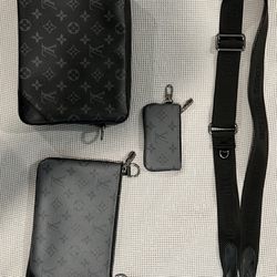 Louis Vuitton Trio Messenger Bag/Black Eclipse/Limited Abailability