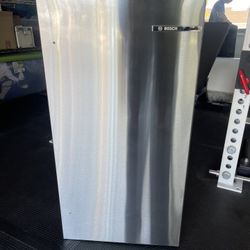Bosch Refrigerator door