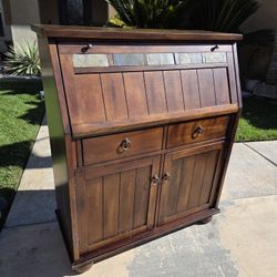 Wood desk/cabinet/secretary