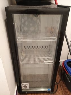 Back bar refrigerator