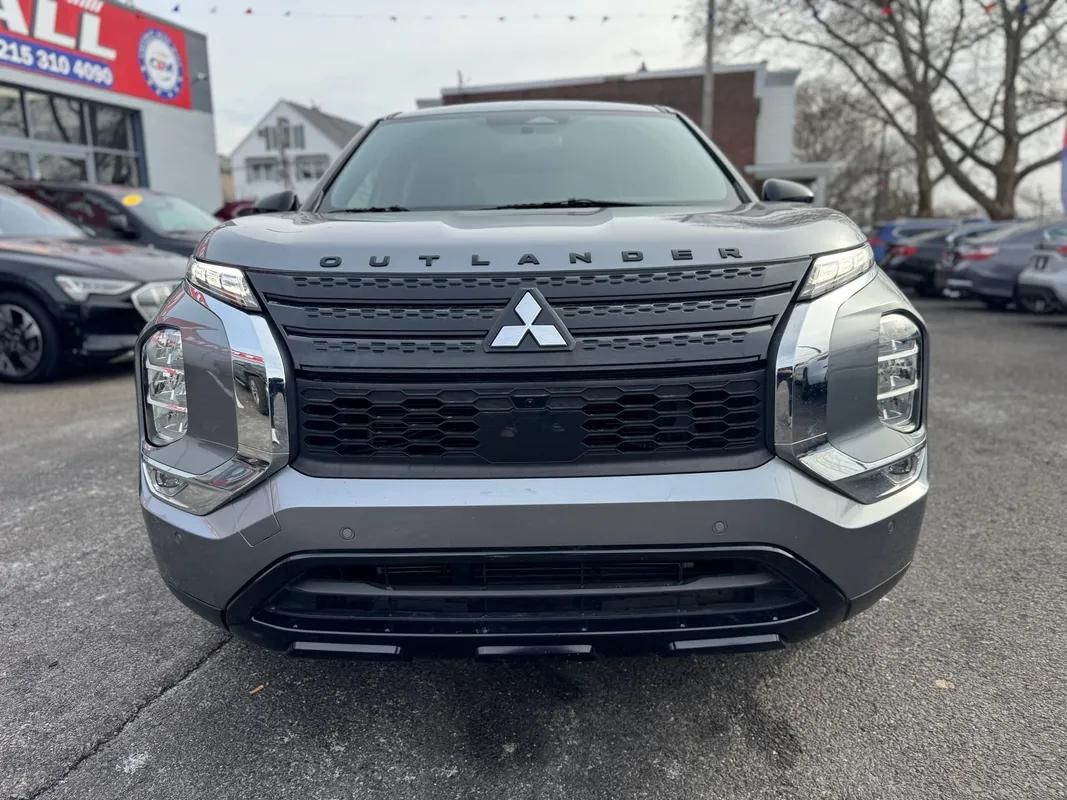 2023 Mitsubishi Outlander