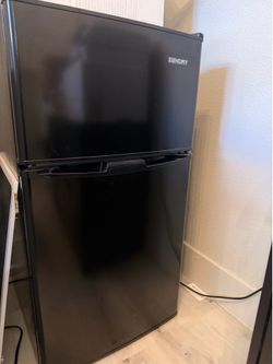 EUHOMY Mini Fridge with Freezer