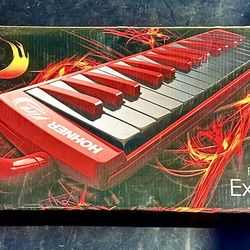 Hohner 32 key Melodica - New in box