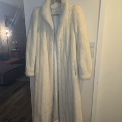 Real, AUTHENTIC, VINTAGE LONG MINK COAT