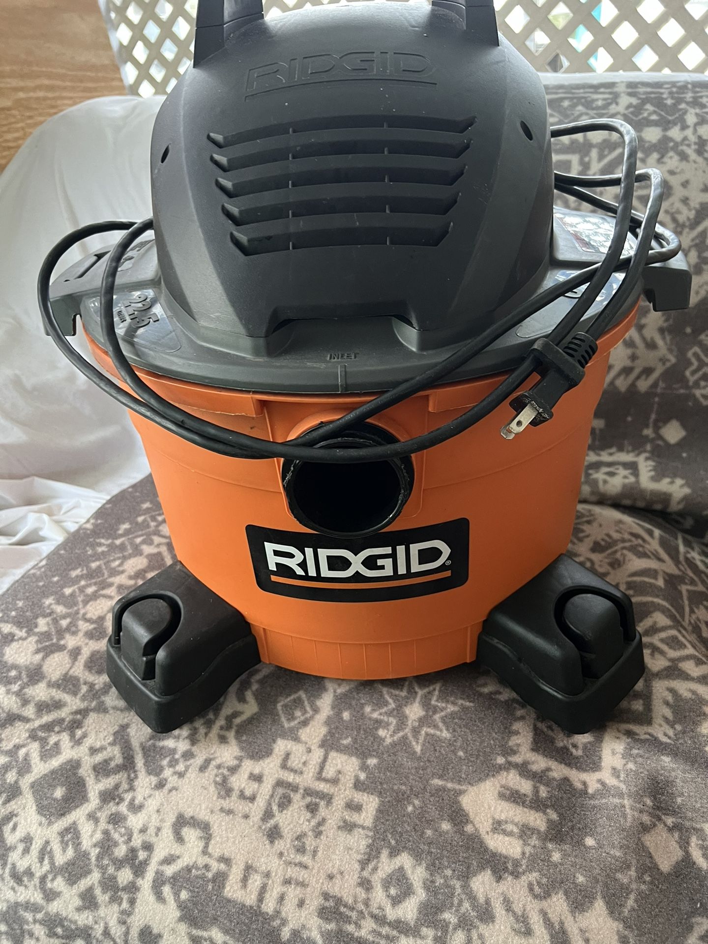 Professional Wet Dry Vacuum RIDGID WD06701