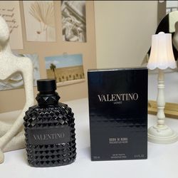 Valentino Born in Roma Rockstud Noir Eau de Toilette Spray 100 mL / 3.4 FL.OZ