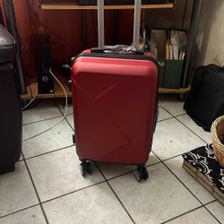 20 Inches (small) Carry On Traveler’s Luggage 