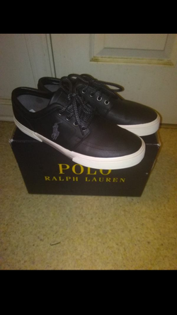 Polo shoes size 9. Asking 20 bucks