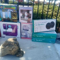 Lots Of Stuff For Sale Need Gone 