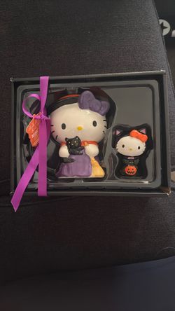 Hello Kitty Mug & Figurine