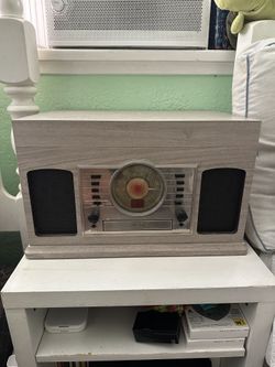 CROSLEY VINTAGE RECORD PAYER