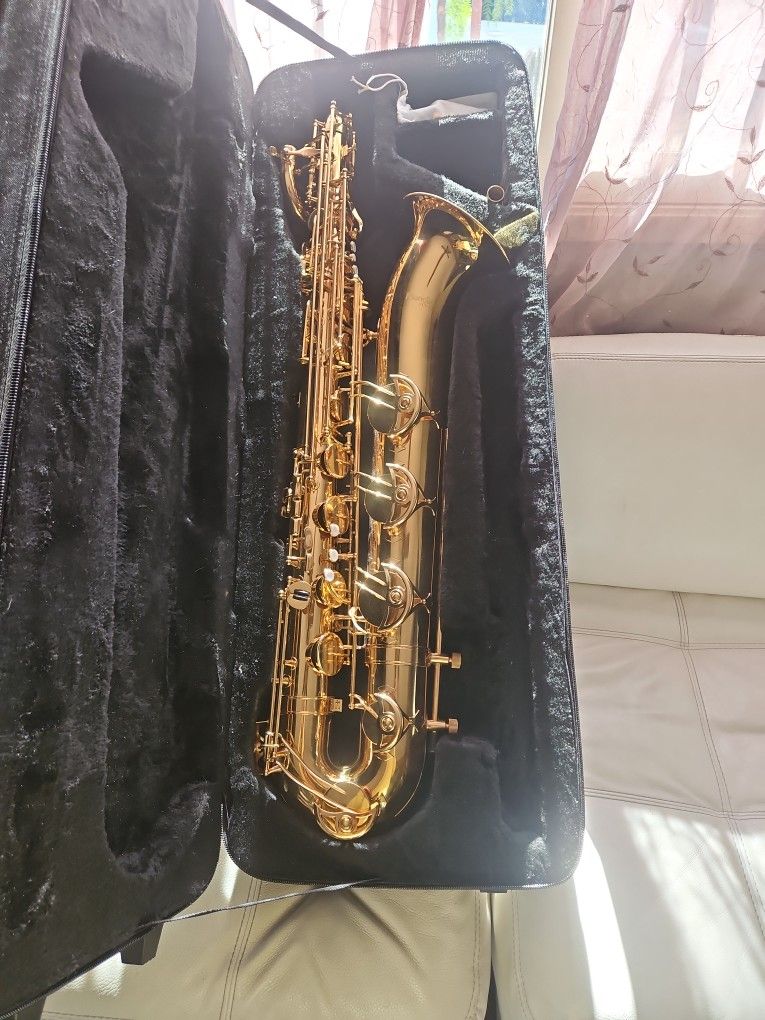 Mendini Saxophone