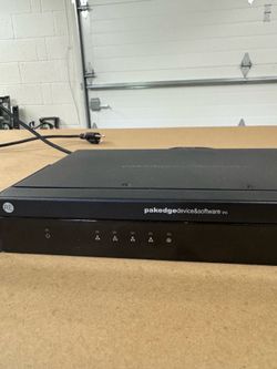 Pakedge RE-1 Gigabit Wired Router