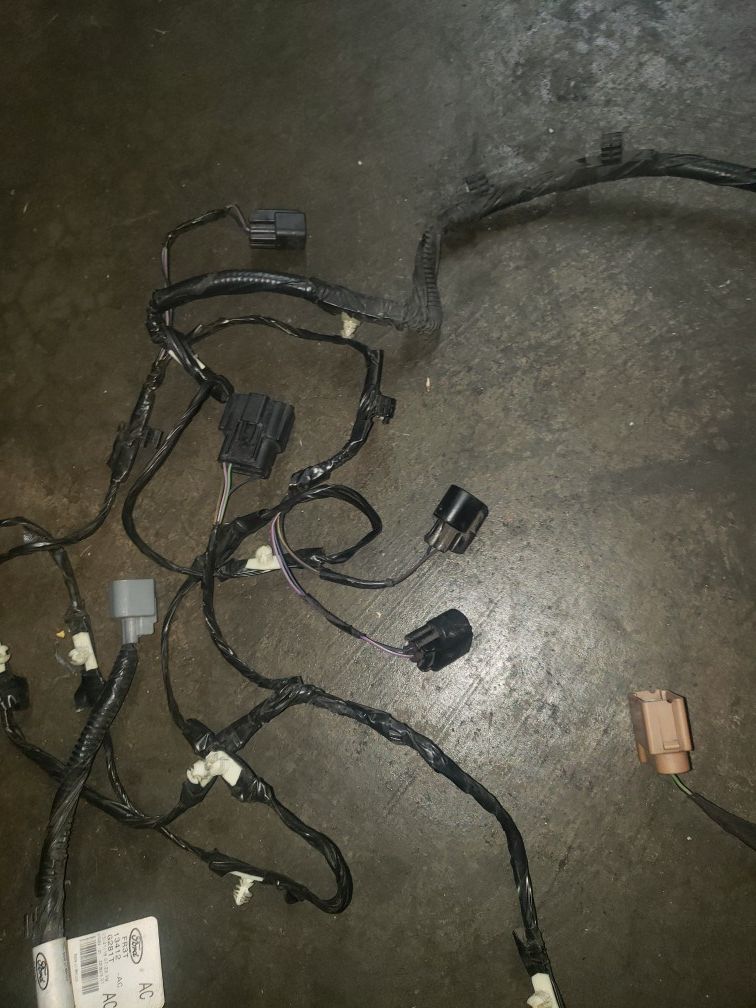 Oem rear wiring harness 1517 mustang FR3T13412G281TAC for Sale in