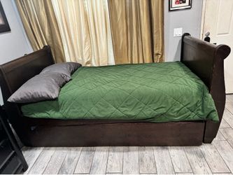 Cama con storage odoble colchon