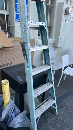 5 Ft Ladder