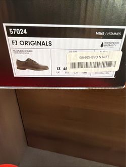 Golf shoes