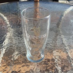 Guinness - Beer Pint Pub Bar Glass With Logo
