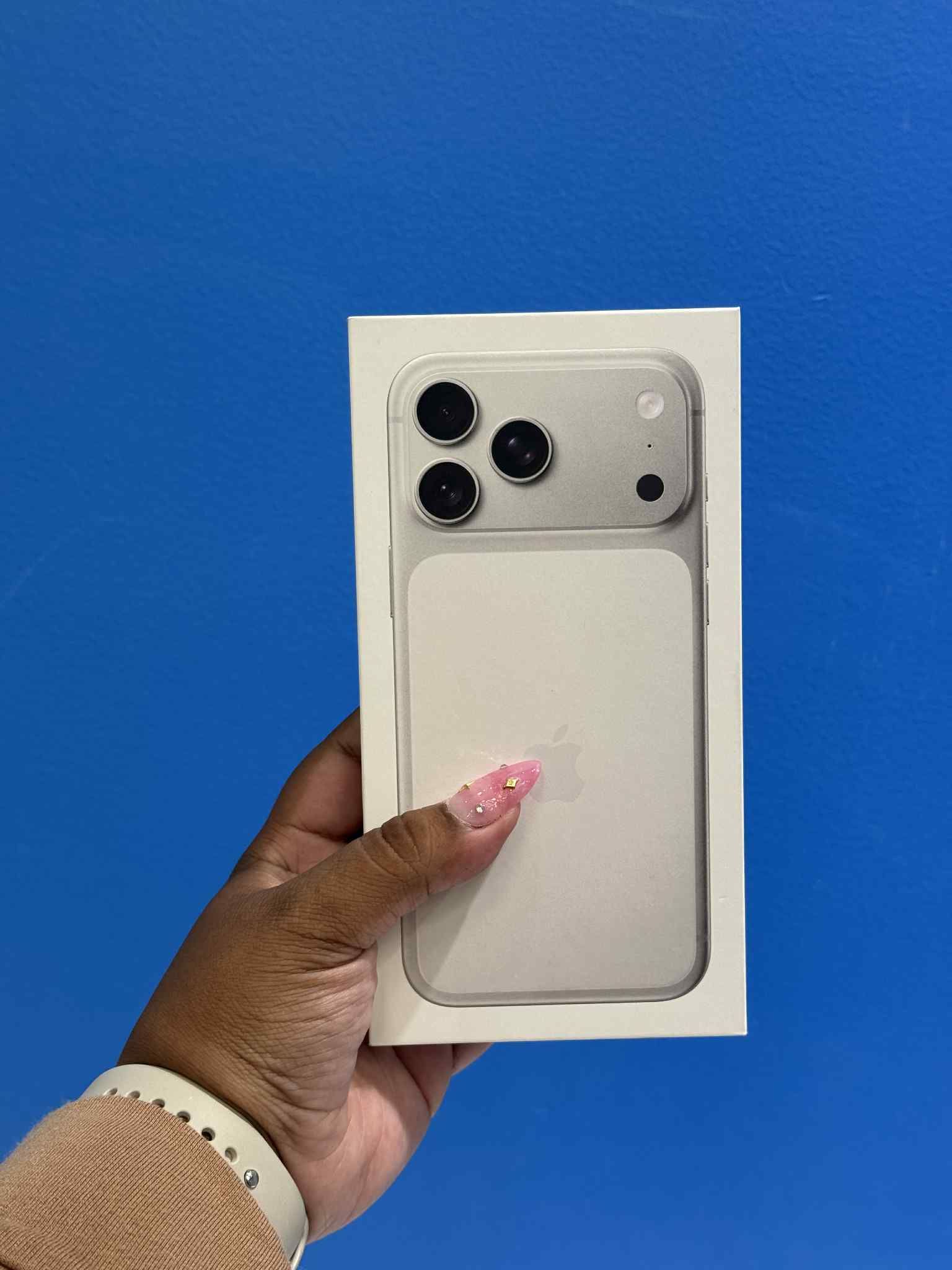 Brand New Apple iPhone 17 Pro Max - Pay $5 DOWN AVAILABLE - NO CREDIT NEEDED