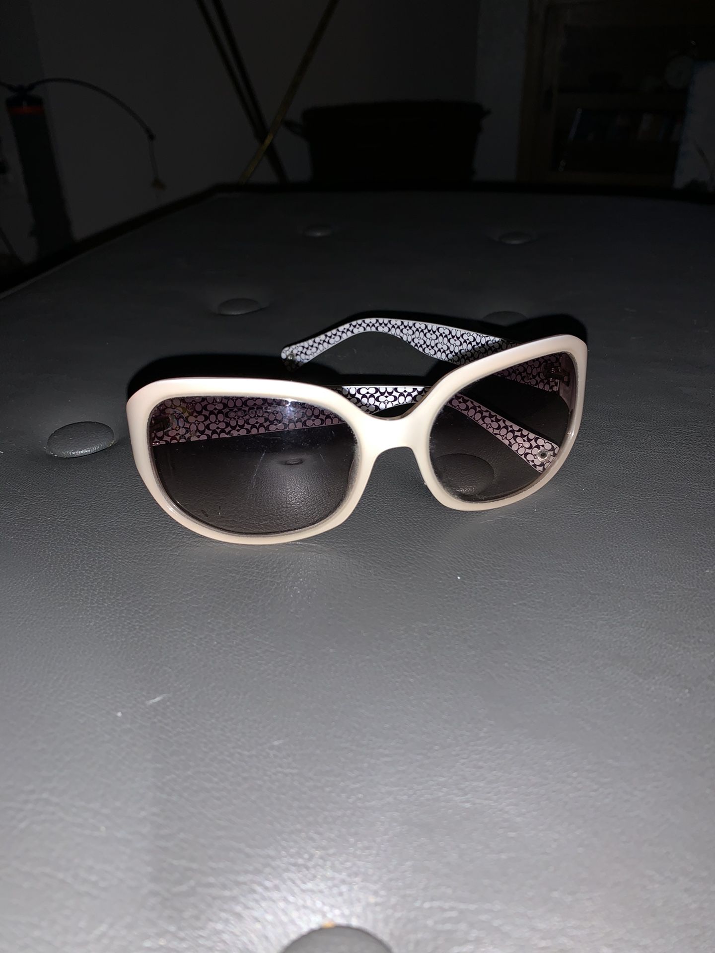 COACH Sunglasses. BONE