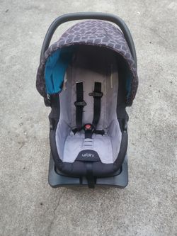 Urbini Infant Car Seat with Canopy