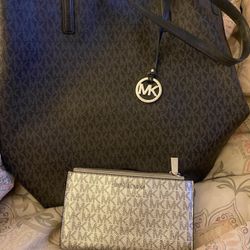 MK Purse And Wallet