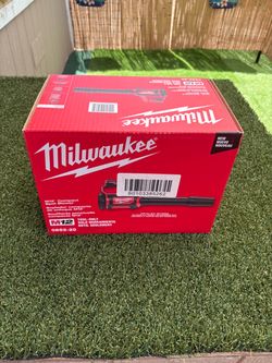 Milwaukee M-12 Compact Spot Blower