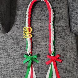 Graduation Lei 