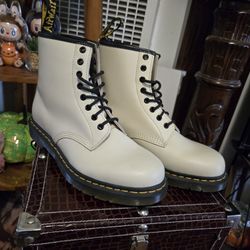 Dr. Martens AirWair Boots