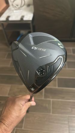 Taylormade QI35 driver