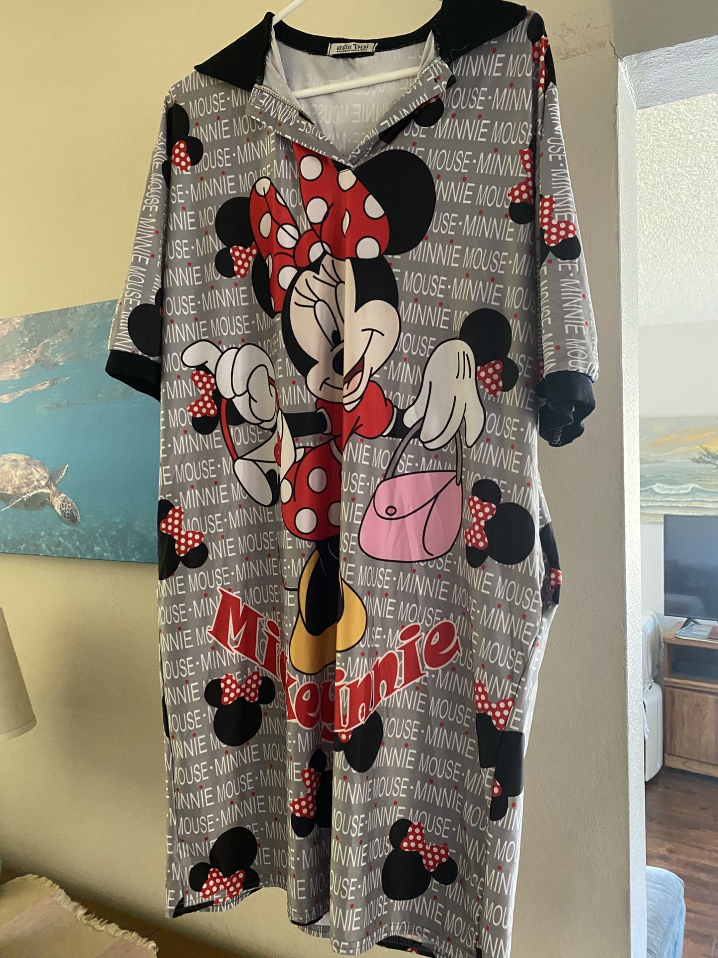 Disney Minnie Mouse Nightgown With 2 Pockets Sz L