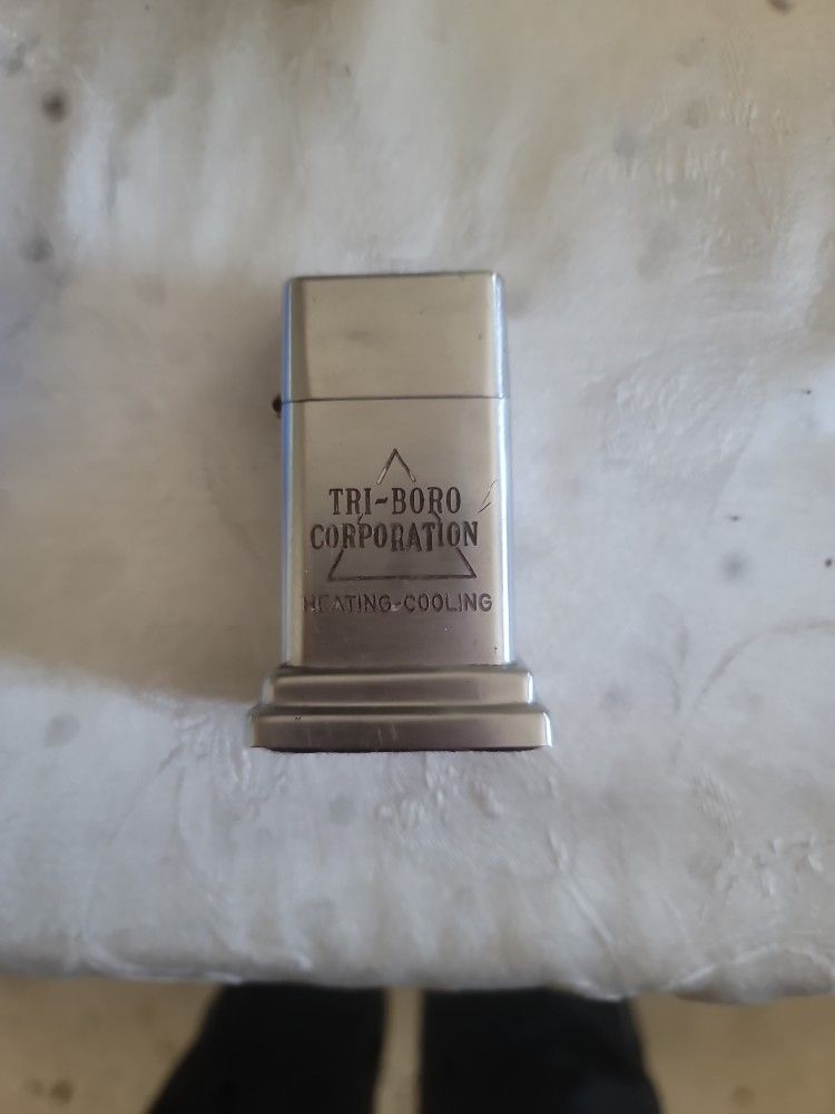 Vintage Zippo Bartop Lighter