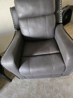 Recliner Chair