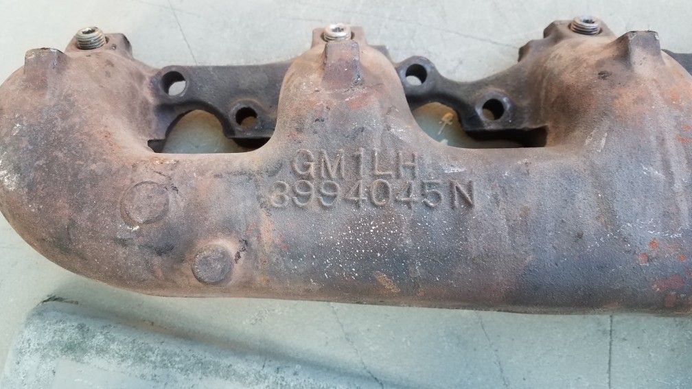 GM 396 BBC big block Chevy exhaust manifold oem original