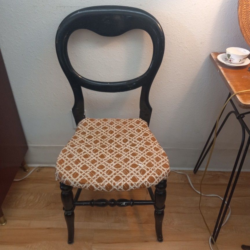 Mid-century Modern Vintage Chair