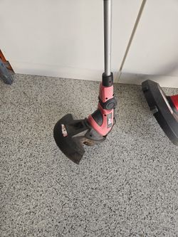 Craftsman 12" Electric weed eater Great Condition
