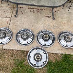 C10 Hub Caps