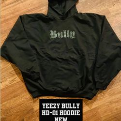Yeezy Bully Sweatsuit New Size 3