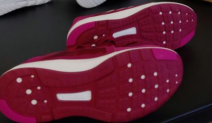 Pink adidas 6.5