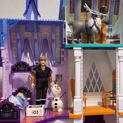 Frozen Castle, dolls, and Furniture