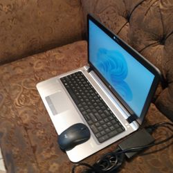 Laptop HP ProBook 455 G3-AMD-10-R4-8gb Ram-128gb HD SSD Solid.