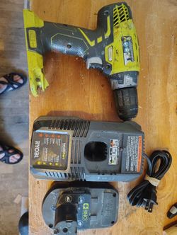 Ryobi Drill Driver w/ 1.5ah Battery and Charger