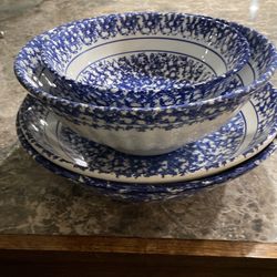 Set Of 4 Serving Dishes/Bowls - Made In Italy- New
